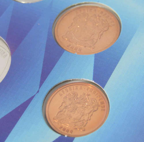 SOUTH AFRICA 2000 UNCIRCULATED COIN SET - WITH OLD COAT OF ARMS - MILLENIUM SET