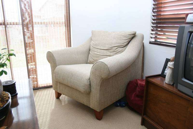 1 seater couch