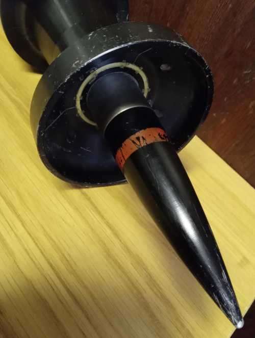 105mm APFSDS-T (TRACER) Anti Tank Shell -- Used and inactive -- Rare Showpiece --