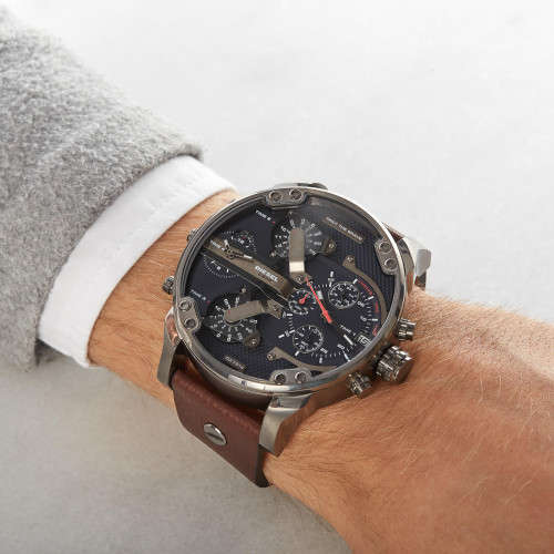 DIESEL GENTS  4 TIMEZONE XXL MR BIG DADDY 57MM**BRAND NEW IN BOX++R7999.99++!!