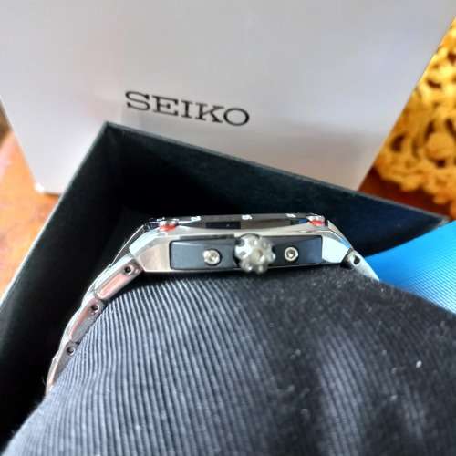 AS NEW!! Seiko Sportura Excellent Condition.Just read description!
