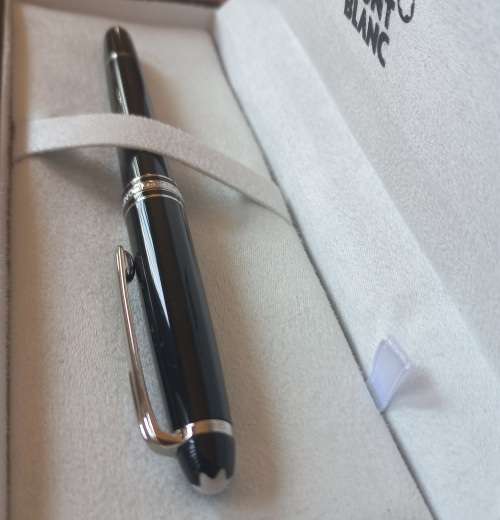 **MONT BLANC MEISTERSTUK**CLASSIC BLACK PEN-VINTAGE NEVER USED