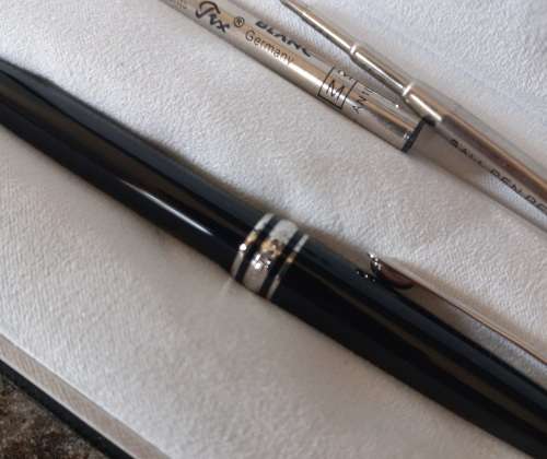 MONT BLANC MEISTERSTUK CLASSIC BLACK ROLLERBALL PEN-LATE ESTATE ITEM.