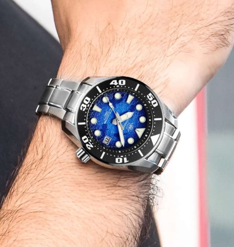 STUNNER!!-WHALE EDITION 200M DEEPSEA-HUNTER DIVERS SEIKO AUTOMATIC NH35A MVT