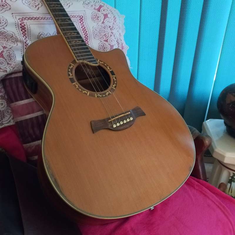 Crafter GAE18/N Grand Auditorium Acoustic/Electric Guitar Fair Condition!!