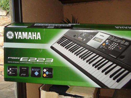 Yamaha Keyboard PSR-E223 & Stand + Sansui SVP-12 Pro Speakers