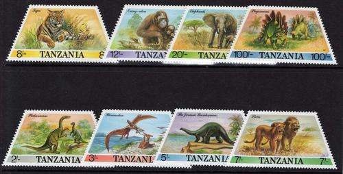 TANZANIA 1988 PREHISTORIC AND MODERN ANIMALS SET OF 8 U.M.M. SG 550-557. CAT 6,75 POUNDS.