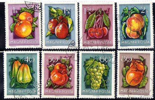 HUNGARY 1954. FRUITS SET OF 8 V.F.U. SG 1377-84. CAT 8,75 POUNDS.