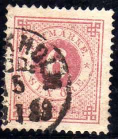 SWEDEN 1872 DEFIN 6 ORE MAUVE FINE USED. SG 33. CAT 46 POUNDS.