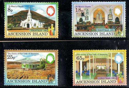 ASCENSION 1991 "CHRISTMAS CHURCHES"  SET OF 4 U.M.M. SG 550-3. CAT 5,50 POUNDS.