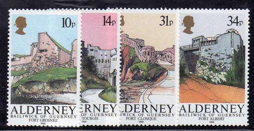 ALDERNEY 1986 "FORTS" SET OF 4 UMM. SG A28-A31. CAT 6,70 POUNDS.