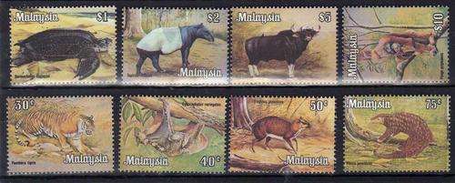 MALAYSIA 1979 ANIMALS SET OF 8 LMM. SG 190-197. CAT 19 POUNDS.