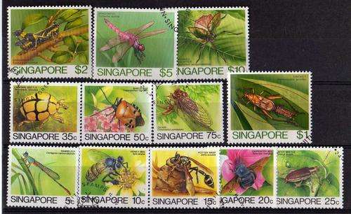 SINGAPORE 1985 DEFINITIVES "INSECTS" SET OF 12 VFU. SG 491-502. CAT 22,50 POUNDS.