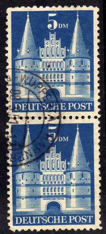 GERMANY 1948 ALLIED ZONE 5DM BLUE VERT PAIR VFU. MI 100 TYPE II. CAT 9 EURO. (2007)