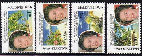 MALDIVE ISLANDS 1992 "40TH ANNIV ACCESSION OF QEII" SET OF 4 UMM . SG 1622-25. CAT 8,30 GBP.