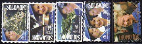 SOLOMON ISLANDS 1992 "40TH ANNIV ACCESSION OF QEII" SET OF 5 UMM . SG 713-17. CAT 6,50 GBP.