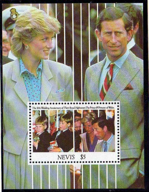 NEVIS 1991 "10TH WEDDING ANNIV CHARLES & DIANA" MINI SHEET UMM. SG MS 631. CAT 6 GBP.