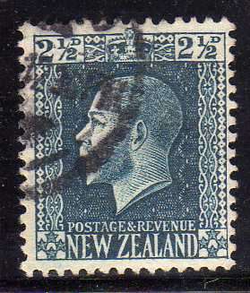 NEW ZEALAND 1915 DEFIN 2,5d PERF 14x13,5 FINE USED. SG 419. CAT 7 POUNDS.