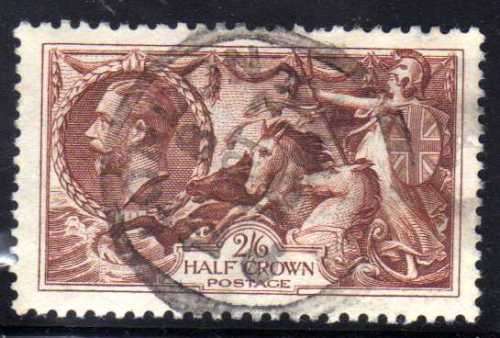 GREAT BRITAIN 1934 RE-ENGRAVED SEAHORSE 2/6d CHOCOLATE BROWN VFU. SG 450. CAT 40 POUNDS.