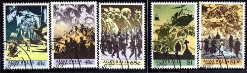 AUSTRALIA 1990 "ANZAC TRADITION" SET OF 5 VFU. SG 1241-45. CAT 4,95 POUNDS.