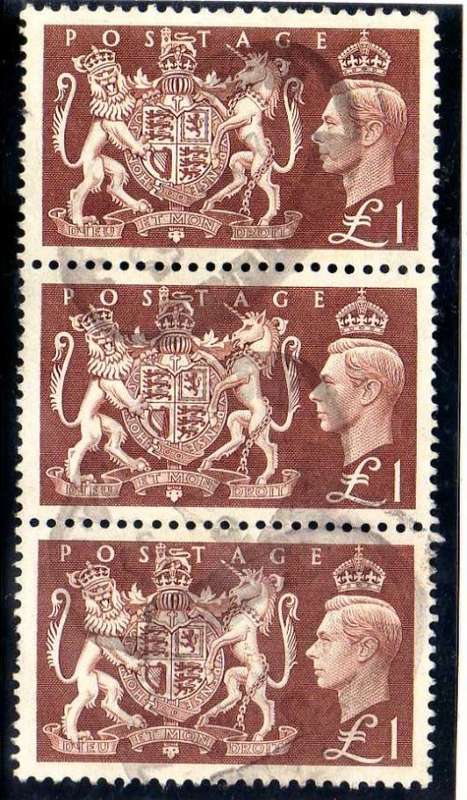 GREAT BRITAIN 1951 1 POUND BROWN STRIP OF 3 FINE USED. SG 512. CAT 54 POUNDS.