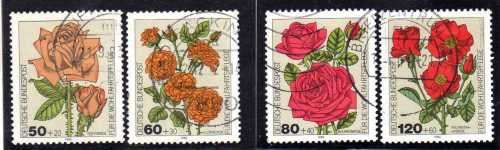 GERMANY WEST 1982 "HUMANITARIAN RELIEF FUND - ROSES" SET OF 4 VFU. SG 2004-7. CAT 5,50 POUNDS.