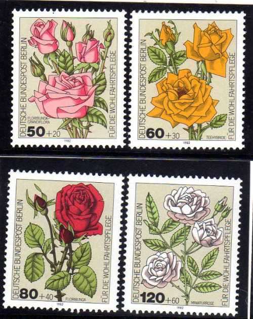 GERMANY BERLIN 1982 "ROSES" SET OF 4 UMM. SG B642-645. CAT 8,70 POUNDS.