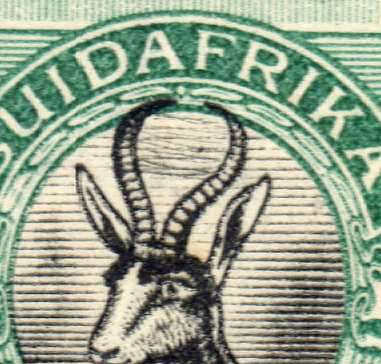 SOUTH AFRICA 1930-45 ROTO 1/2d BLOCK OF 4 MM WITH "COBWEB" VARIETY. SACC 42g. CAT R865.