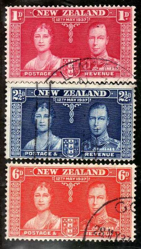 NEW ZEALAND 1937 CORONATION SET OF 3 VFU. SG 599-601. CAT 3,50 POUNDS.