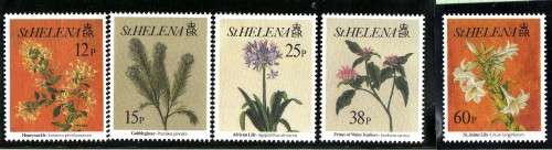 ST HELENA 1994 "FLOWERS" (2ND SERIES) SET OF 5 UMM. SG 676-680. CAT 4,20 POUNDS.