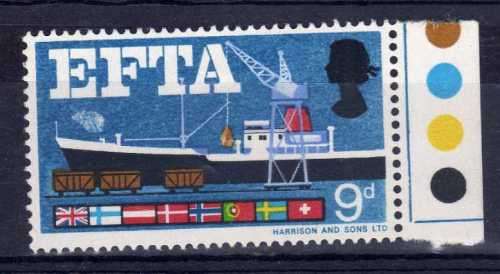 GREAT BRITAIN 1966 "EFTA" 9d LMM WITH WHITE BLOB ABOVE FOREDECK. SG 715v.