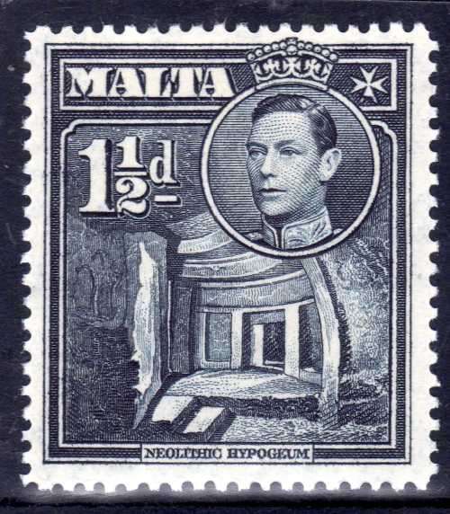 MALTA 1938 DEFIN 1,5d SLATE-BLACK LMM WITH BROKEN CROSS VARIETY. SG 220ba. CAT 80 POUNDS.