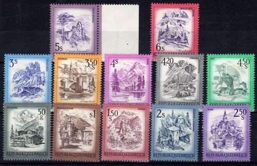 AUSTRIA 1973 "VIEWS" PART SET OF 12 UMM. 50g - 6s. CAT 14,85 POUNDS.