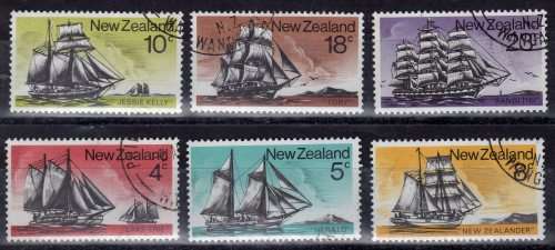 NEW ZEALAND 1975 HISTORIC SAILING SHIPS SET OF 6 VFU. SG 1069-74. CAT 6 POUNDS.