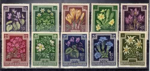 AUSTRIA 1948 "ANTI-TUBERCULOSIS FUND" SET OF 10 MM. SG 1098-1107. CAT 10,50 POUNDS.