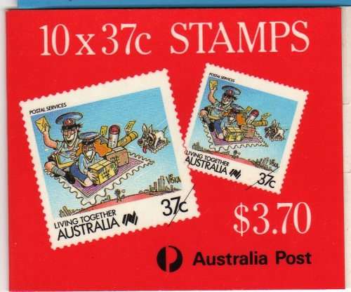 AUSTRALIA 1/7/1988 "LIVING TOGETHER" BOOKLET. SG SB 59. CAT 6 POUNDS.