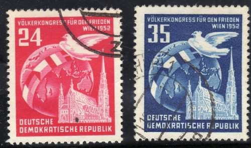 GERMANY EAST 1952 `VIENNA PEACE CONGRESS` SET OF 2 VERY FINE USED. SG E97-E98. CAT 7,75 POUNDS.
