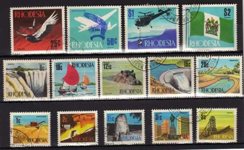 RHODESIA 1970 DEFINITIVE SET OF 14 VERY FINE USED. SG 439-52. CAT 19,80 POUNDS.