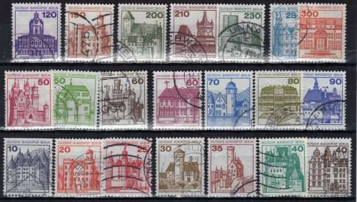GERMANY BERLIN 1977 "GERMAN CASTLES" SET OF 21 VFU. SG B516-524d. CAT 22,25 POUNDS.