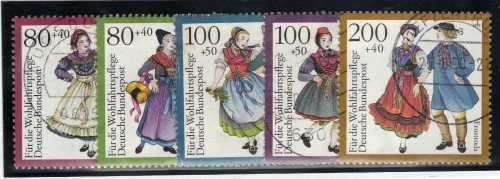GERMANY 1993 "TRADITIONAL COSTUMES" 1ST SERIES SET OF 5 VFU. SG 2542-2546. CAT 13 POUNDS.