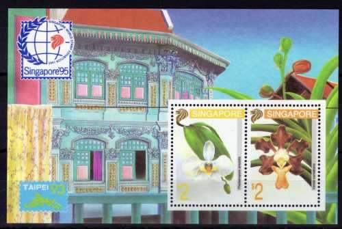 SINGAPORE 1993 ORCHIDS MINI SHEET UNHINGED BUT MINOR PAPER ADHESION. SG MS 727. CAT 7,50 POUNDS.
