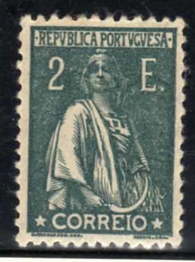 PORTUGAL 1912 DEFIN 2E GREEN FINE MOUNTED MINT. SG 721. CAT 28 POUNDS.