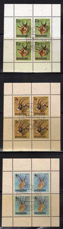 RHODESIA 1973 3 PANES FROM 50c BOOKLET NO 13 VFU PERF ALL AROUND. COMPLETE BOOKLET CAT R350.