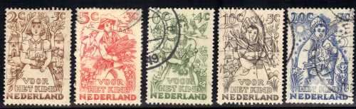 NETHERLANDS 1949 CHILD WELFARE FUND SET OF 5 VFU. SG 708-12 Mi 546-50. CAT 5,50 EUROS (2013/14)