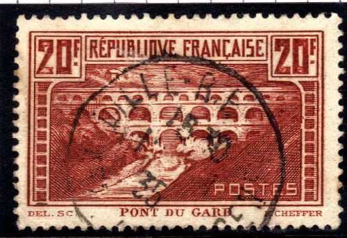 FRANCE 1929 VIEWS "PONT DU GARD" 20FR VERY FINE USED. SG 475b. CAT 60 POUNDS. (2015)