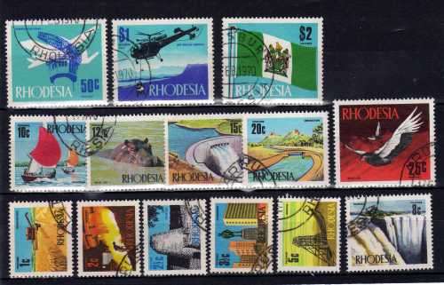 RHODESIA 1970 DEFINITIVE SET OF 14 VERY FINE USED. SG 439-52. CAT 19,80 POUNDS.