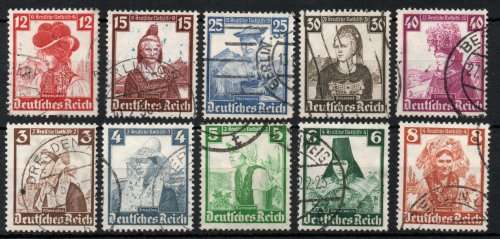 GERMANY 1935 WELFARE FUND `PROVINCIAL COSTUMES` SET OF 10 VFU. SG 585-594. CAT 70,75 POUNDS.