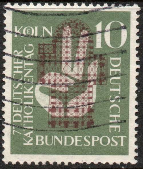 West Germany 1956 77th Meeting of German Catholics 10pf vfu. Michel 239. Cat 3,40 Euro (2020/21)