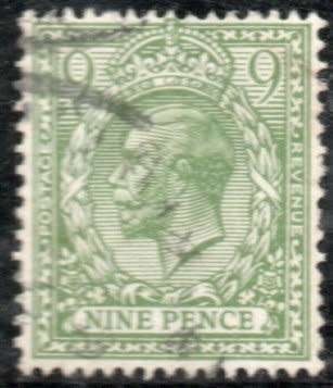 Great Britain 1912-24 KGV Defin 9d olive-green and deep olive-green vfu SG 393a-393b. Cat £70 (2022)