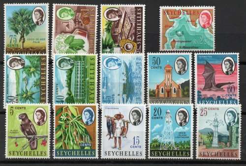 Seychelles 1962 Defin part set of 14 mounted mint. SG 196-200a, 202-4, 206-9, 236. Cat £42,15 (2022)
